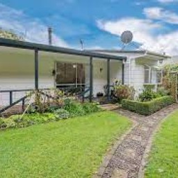 12 Poneke Drive Waikanae Beach Kapiti Coast Wellington