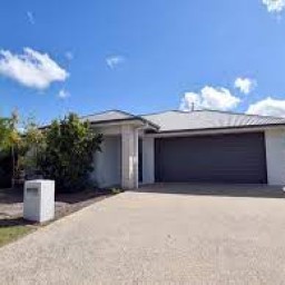 16 Jardine Crescent Boyne Island Boyne Island Queensland