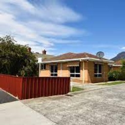 1 10 Kensignton Street Glenorchy Tasmania