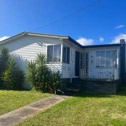 27 Gordons Hill Road