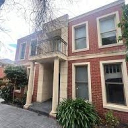 2 11 Somerset Road Glen Iris Glen Iris Victoria