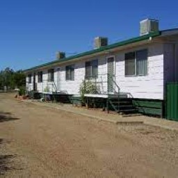 2 134 Wren Street Longreach Longreach Queensland