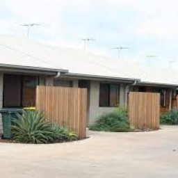 2 16 Riverview Street Emerald Emerald Queensland