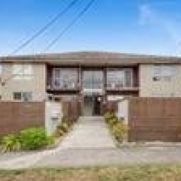 2 164 Leila Road Murrumbeena