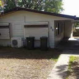 32 Wenck Street Moura Moura Queensland