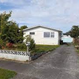 64 Newcastle Street Hokowhitu Palmerston North