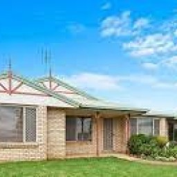 8 Crusader Court Wilsonton Queensland