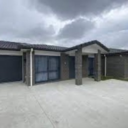 8B Martin Road Manukau City Auckland