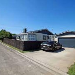 90 Smart Road Glen Avon New Plymouth